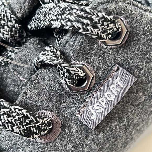 JSport Women’s Arrow Memory Foam Lace-Up Casual Walking Sneakers in Tweed Grey - Picture 11 of 13